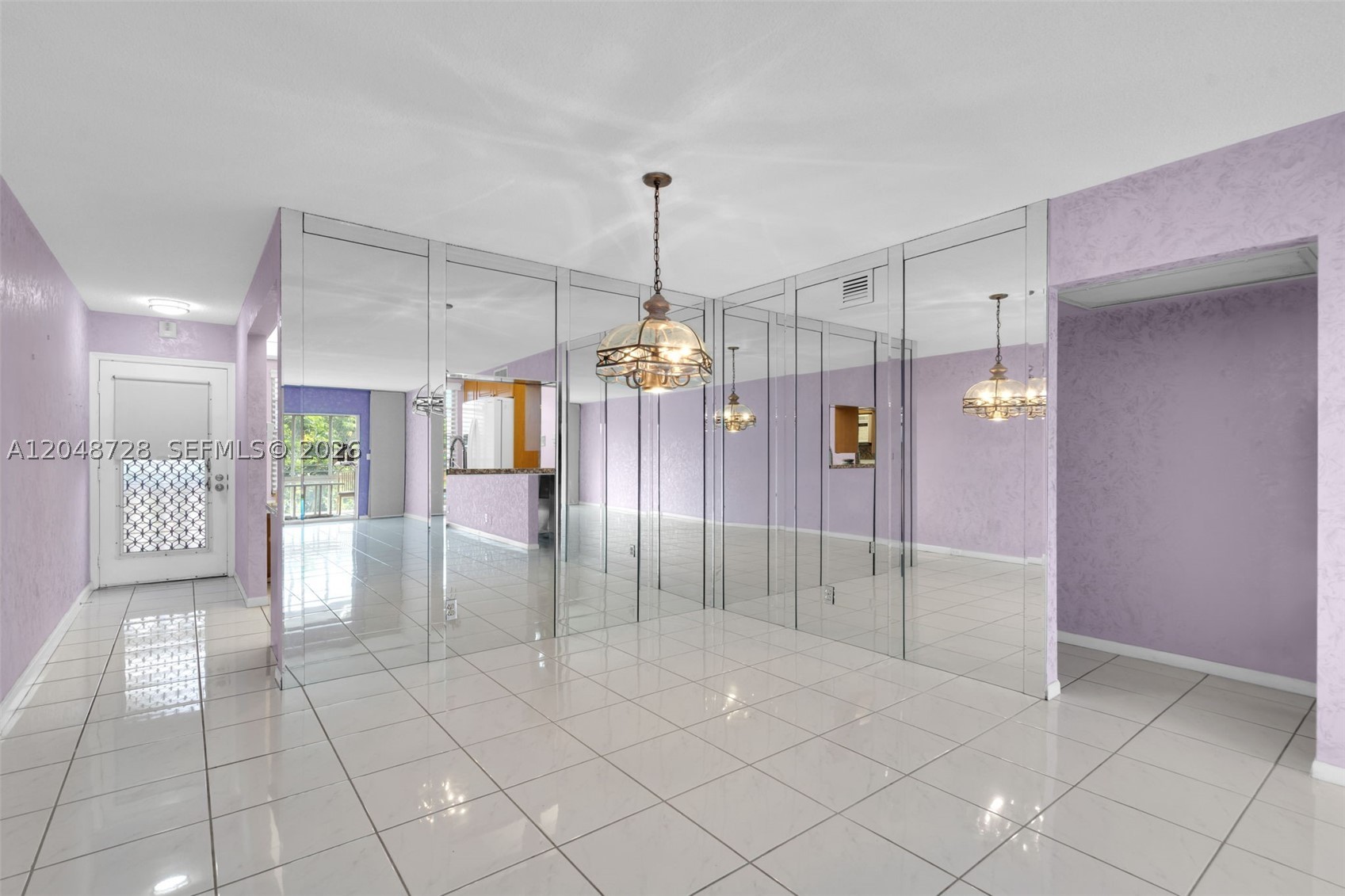 2502 Antigua Ter J3 Property Photo 6