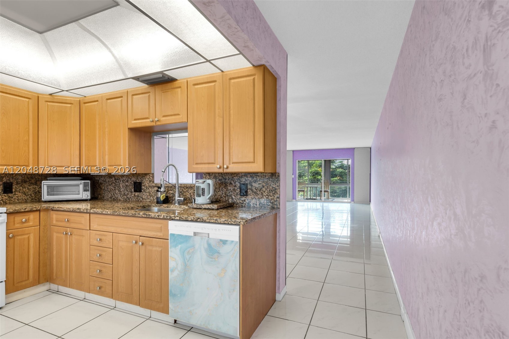 2502 Antigua Ter J3 Property Photo 8