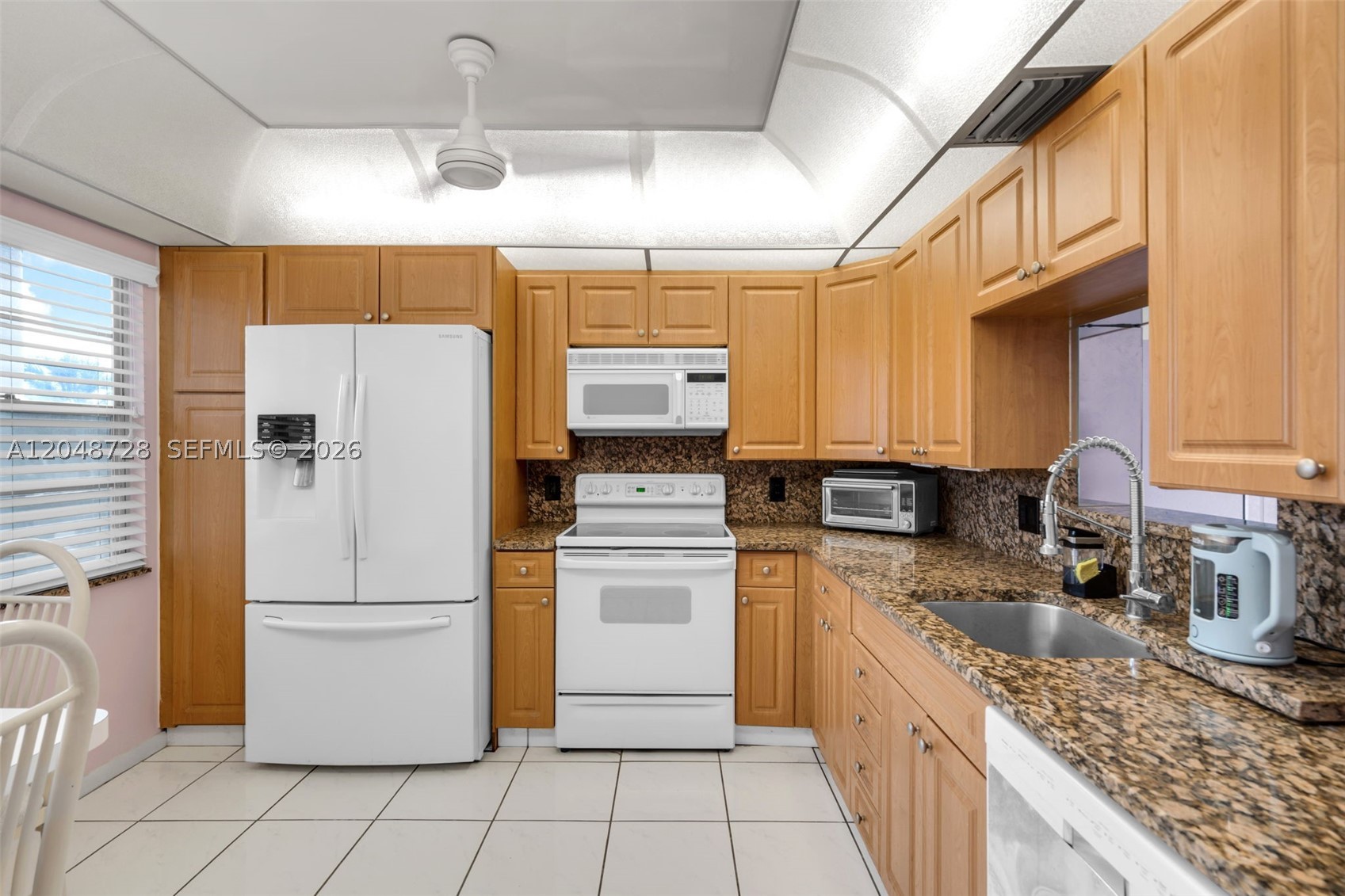 2502 Antigua Ter J3 Property Photo 9