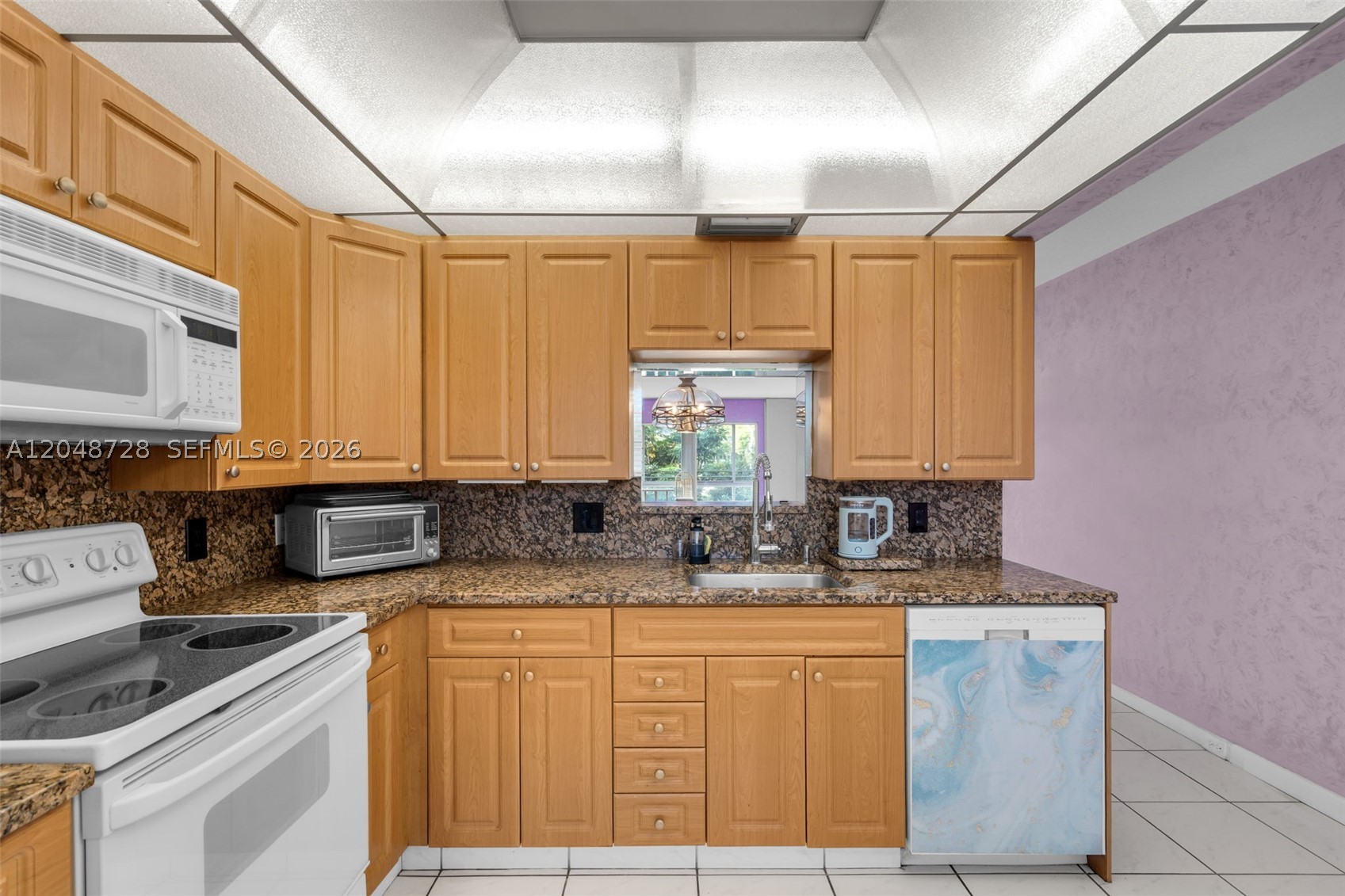 2502 Antigua Ter J3 Property Photo 10