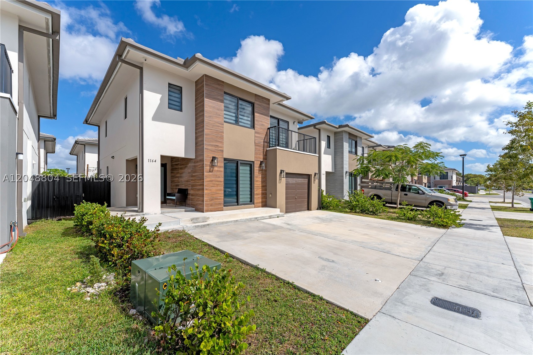 1164 NW 2nd St 0 Property Photo 1