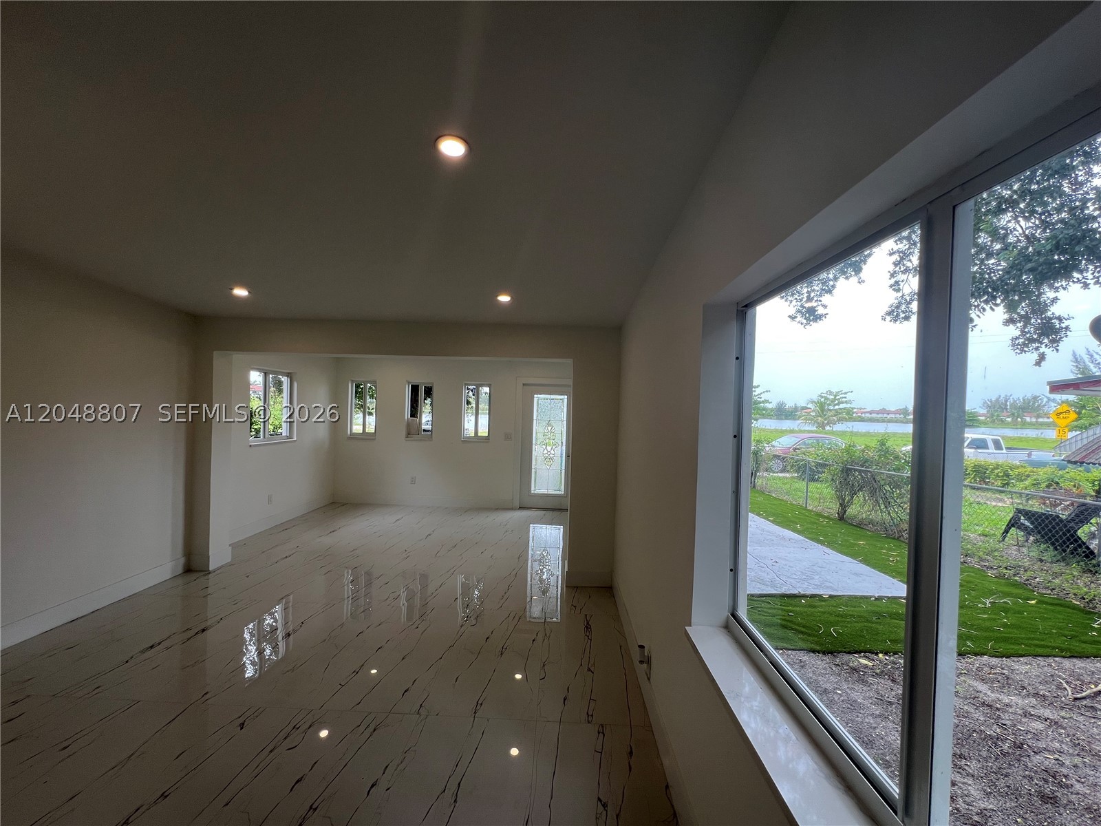 1831 Wilmington St Property Photo 5