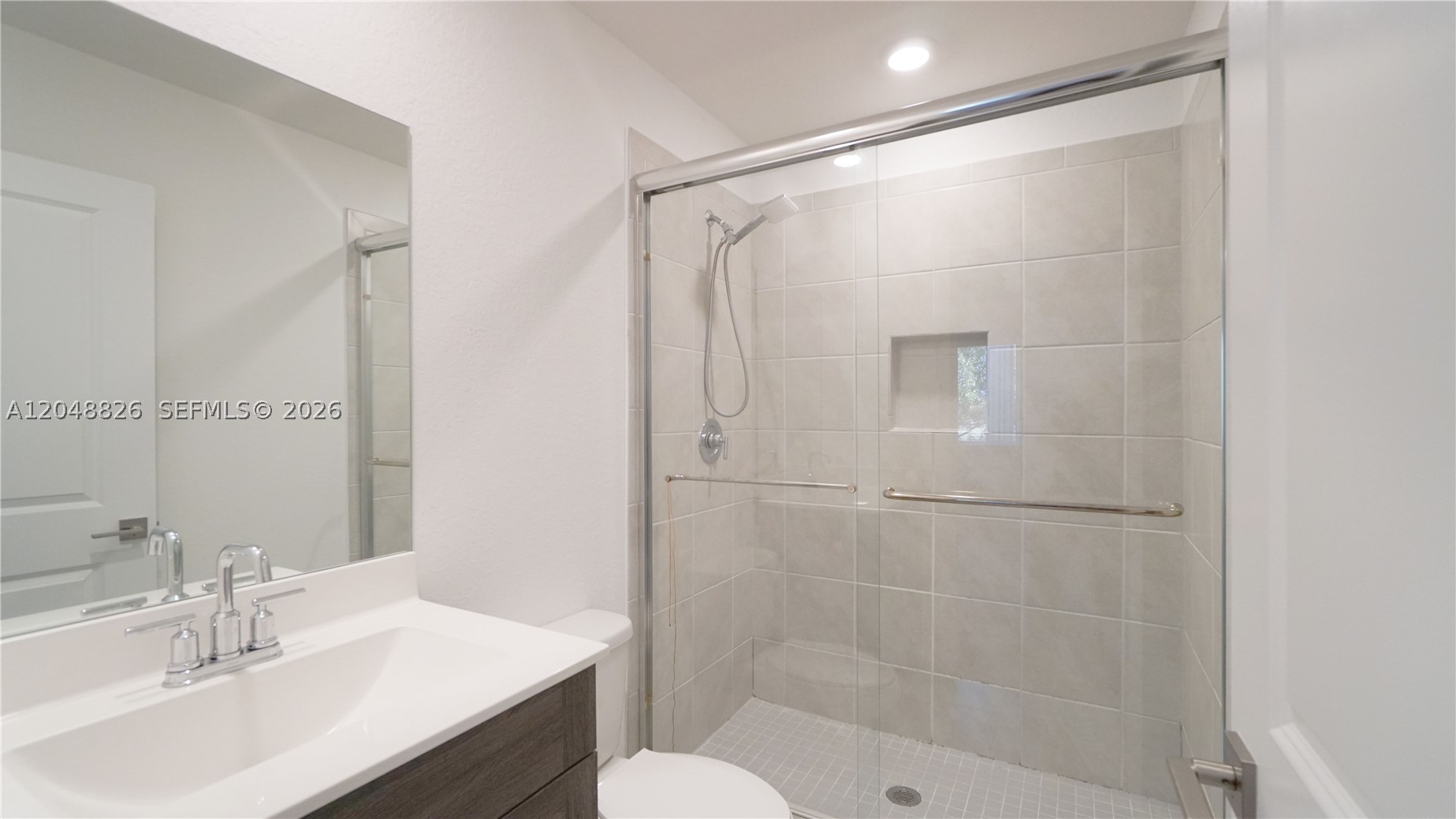 2411 Se 10th St 2411 Property Photo 22