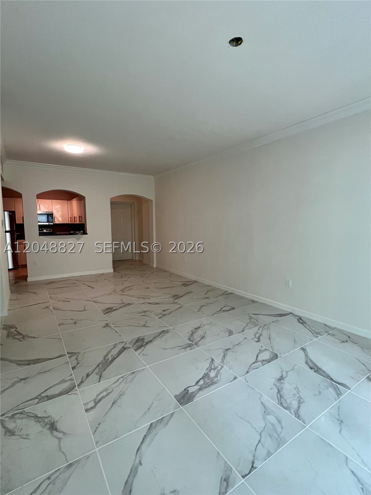 9172 Collins Ave 214 Property Photo 8