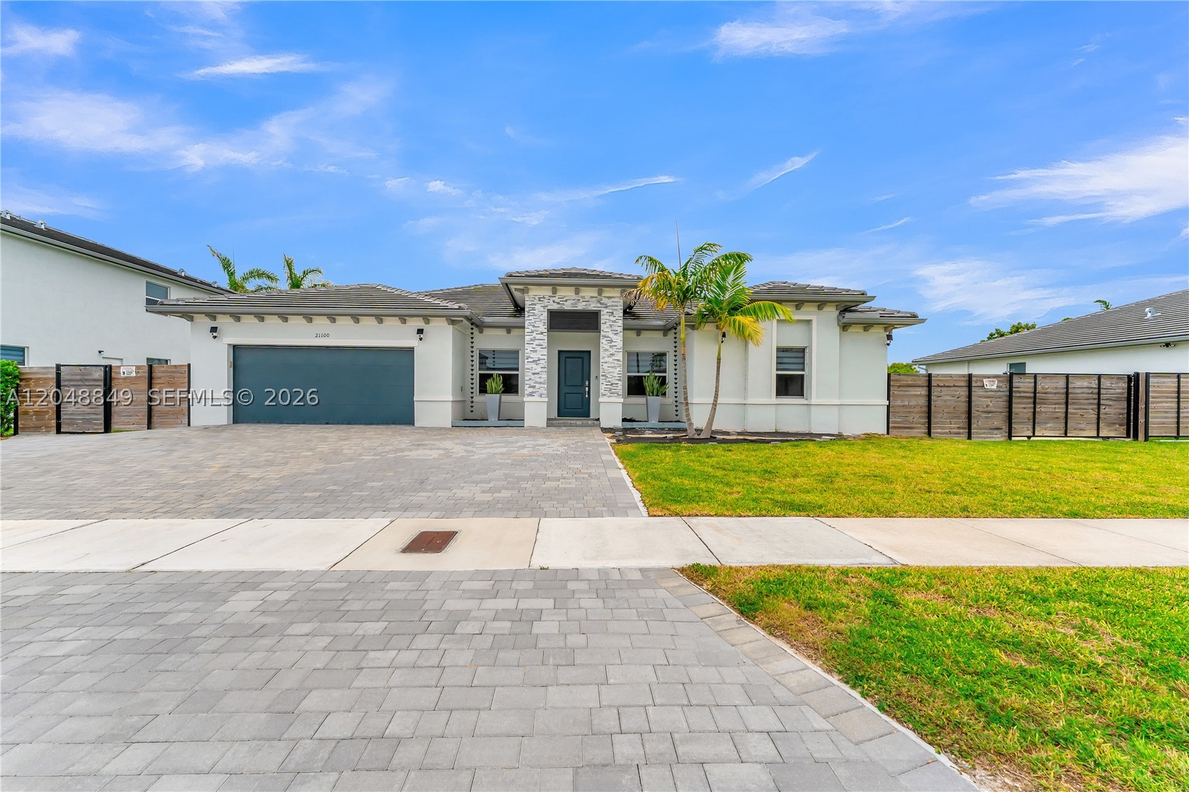 21100 Sw 127th Pl Property Photo 1