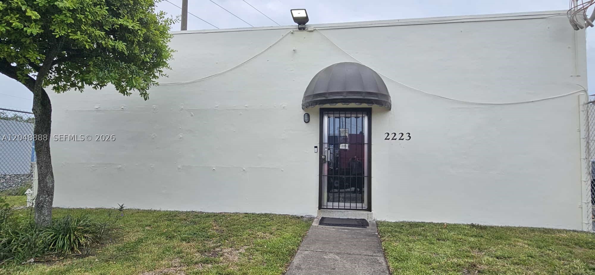 2223 Nw 26th Ave Property Photo 1
