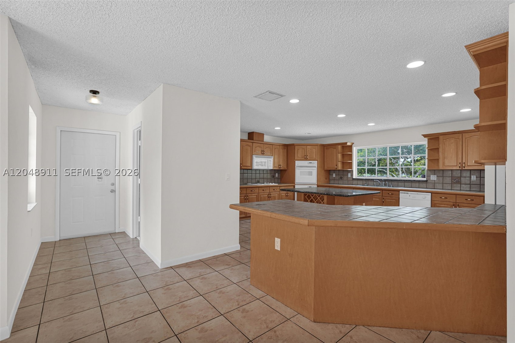 19200 Sw 216th St Property Photo 16