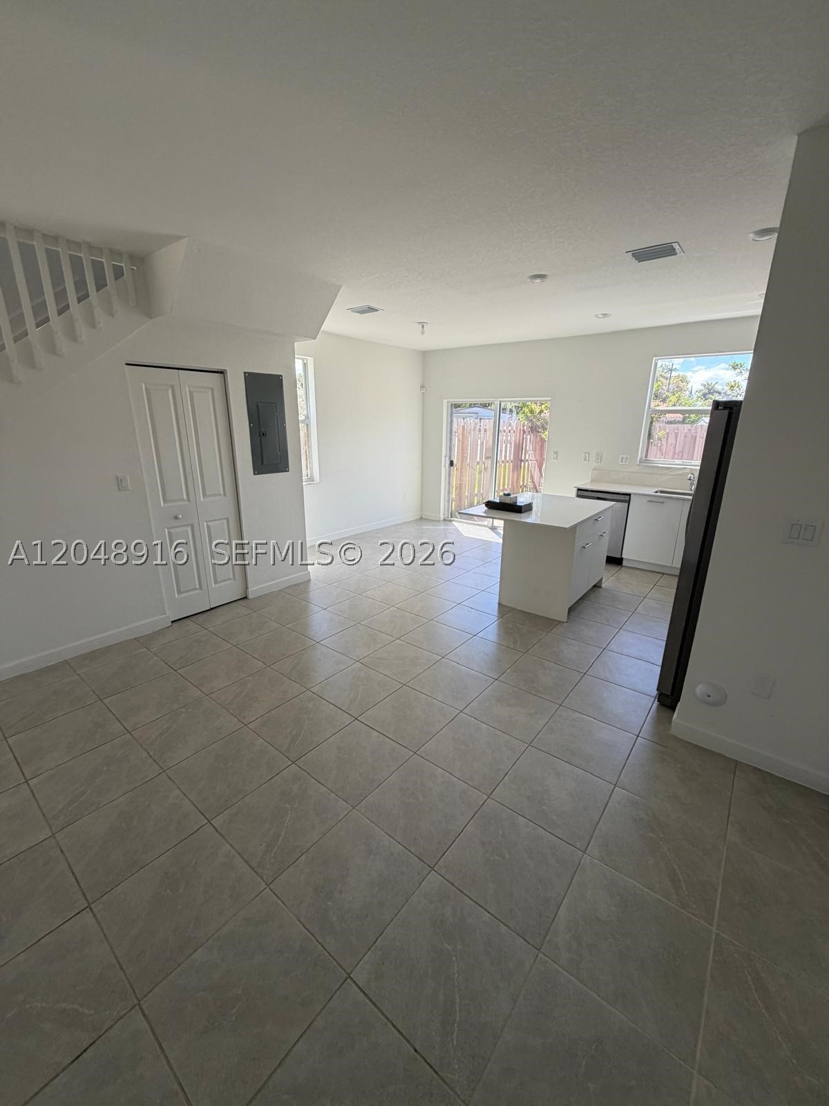 12213 Nw 23rd Pl 12213 Property Photo 3