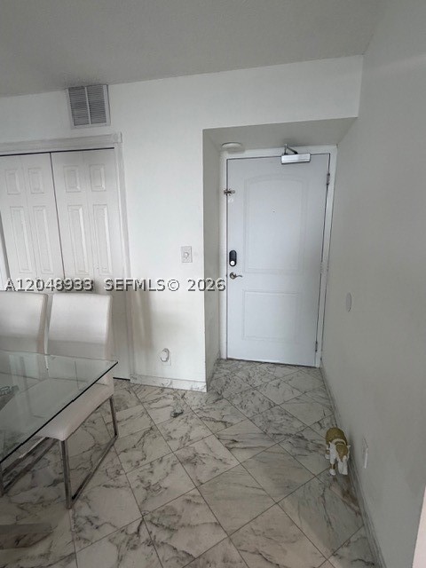 100 Bayview Dr 1208 Property Photo 11