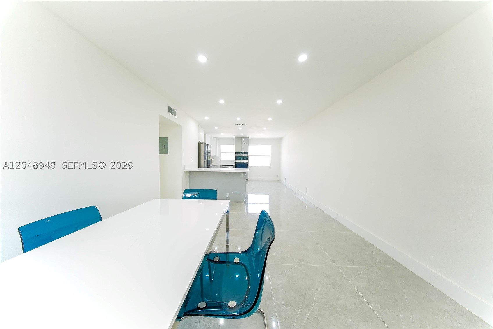 2458 Polk St 201 Property Photo 3