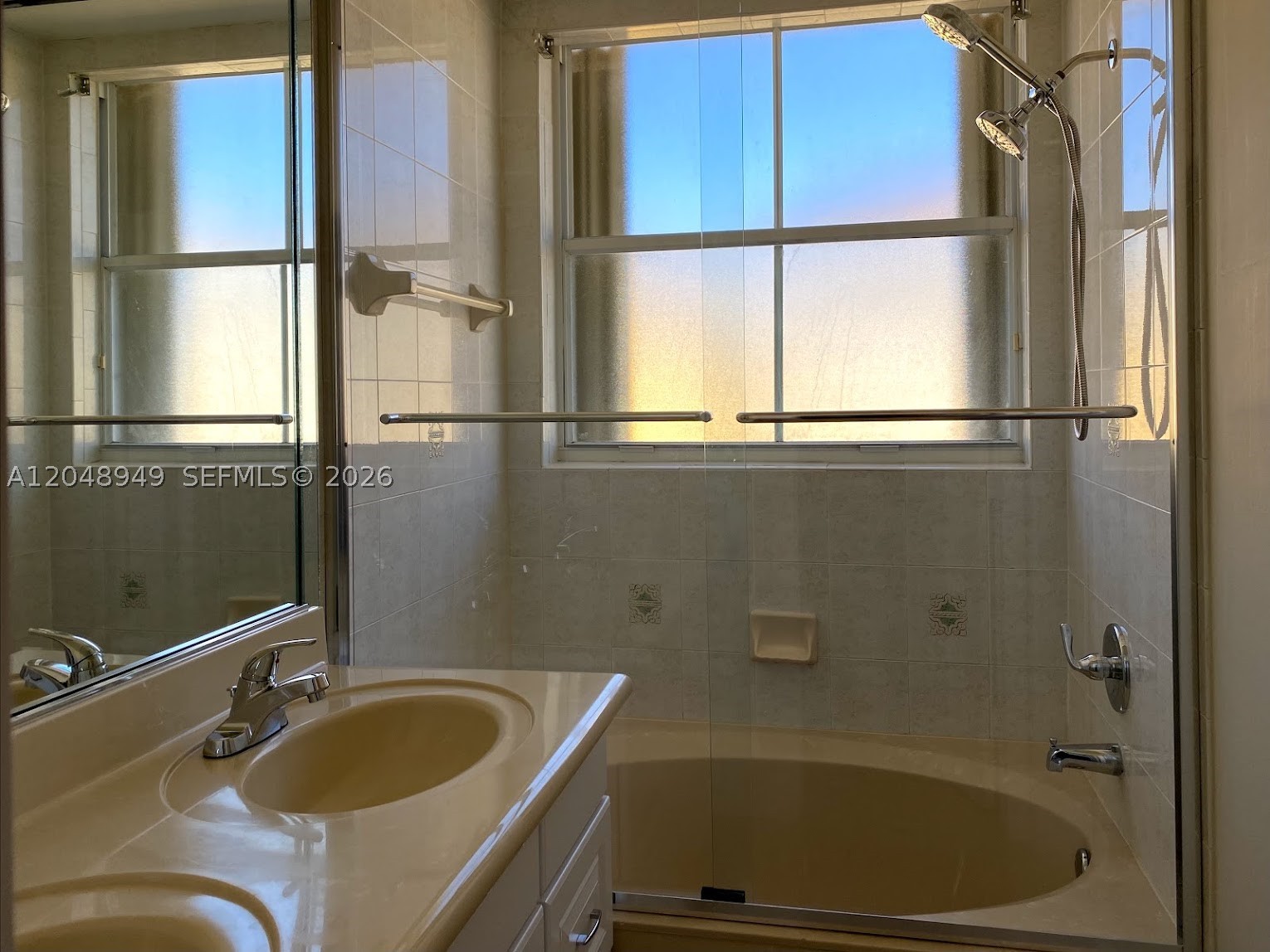 4874 Nw 107th Path - Property Photo 6