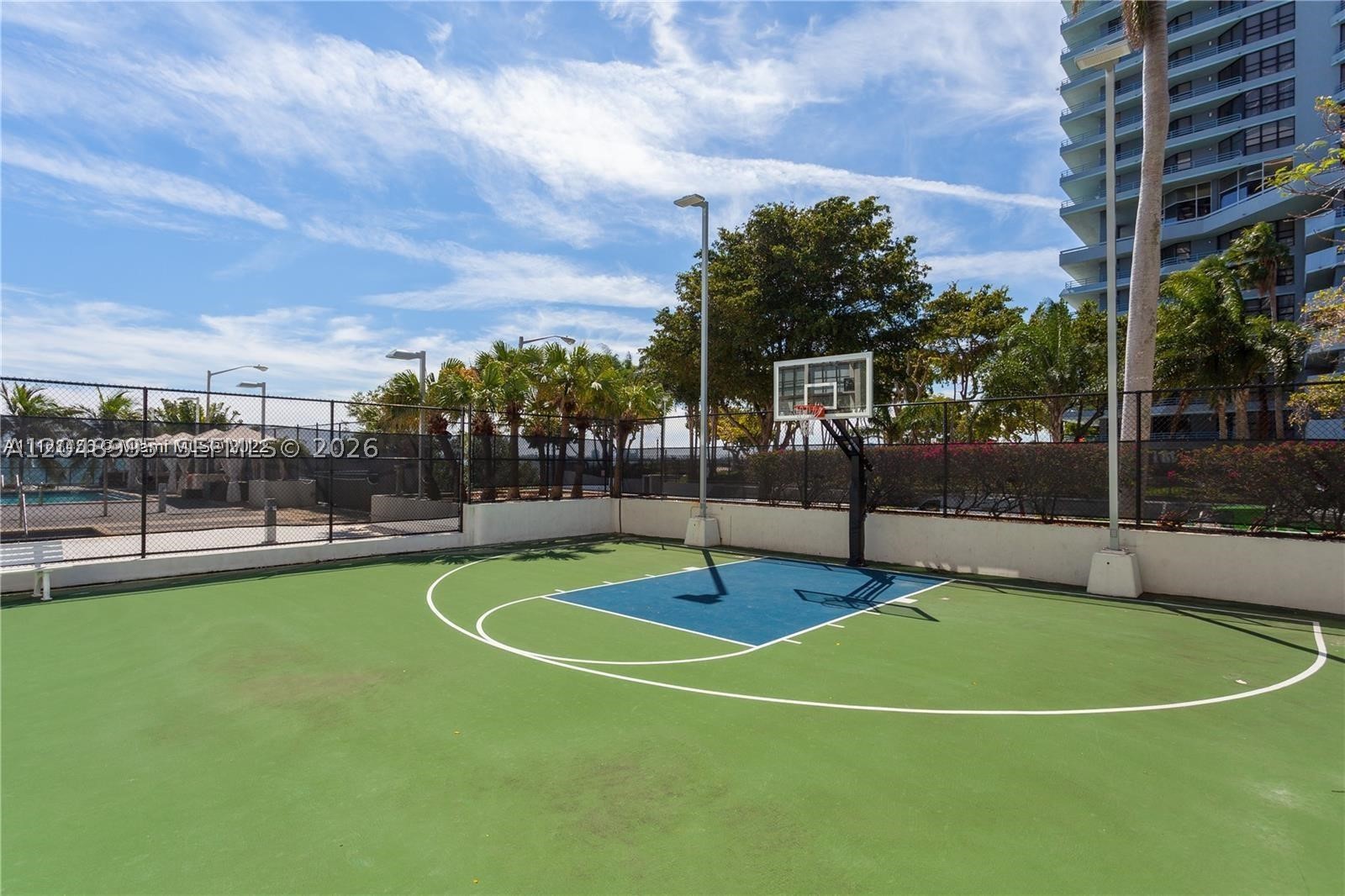 600 Ne 36th St 2018 Property Photo 8