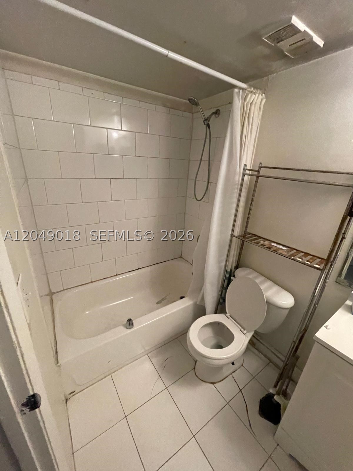 10773 Cleary Blvd 103 Property Photo 11