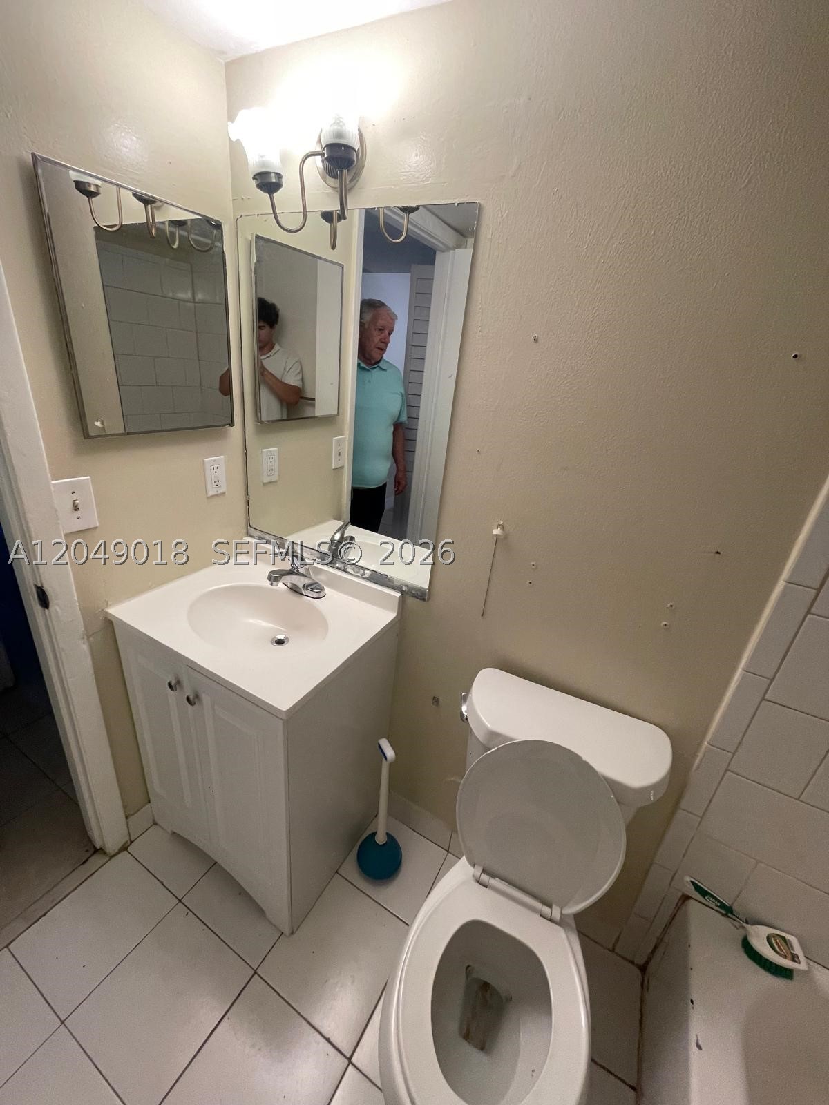 10773 Cleary Blvd 103 Property Photo 13