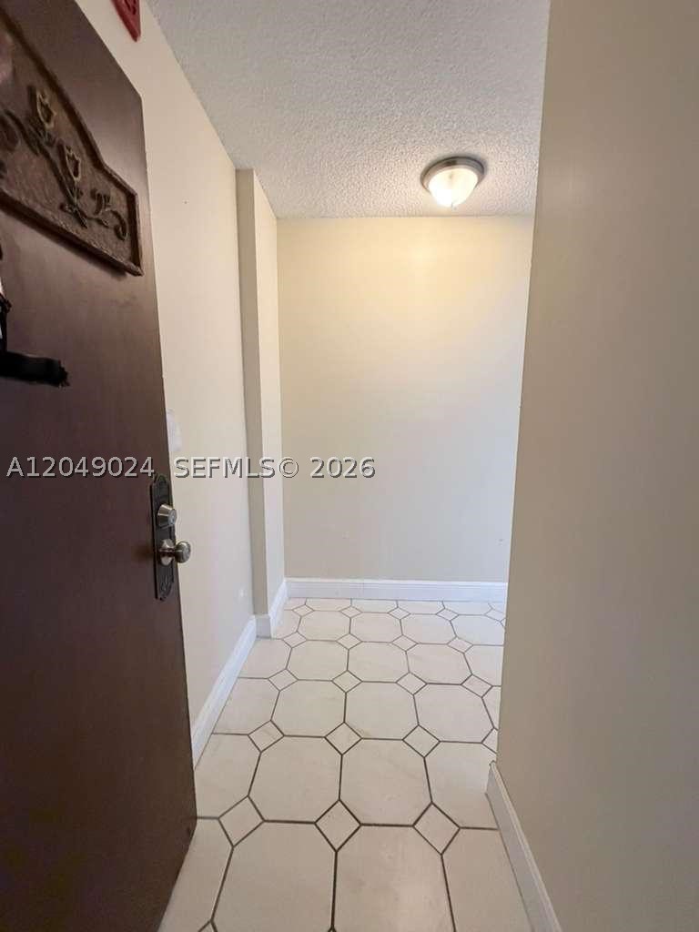 3720 Inverrary Dr 3l Property Photo 2