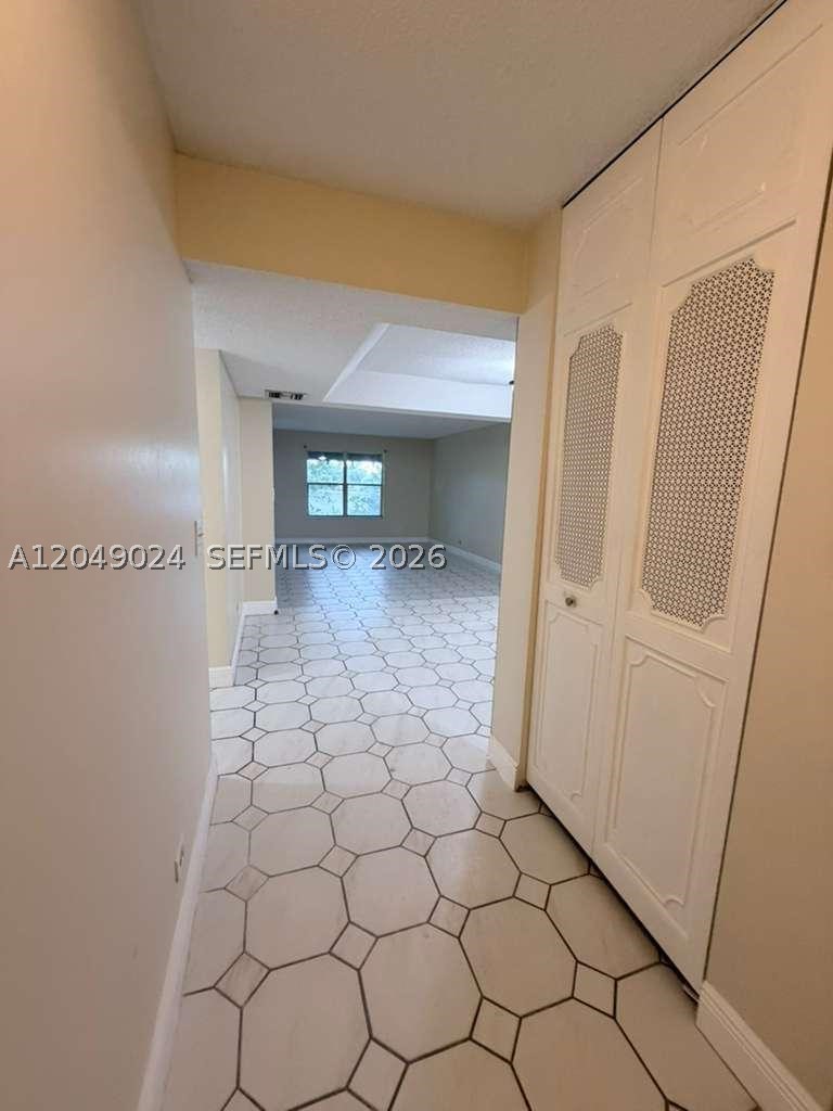 3720 Inverrary Dr 3l Property Photo 13