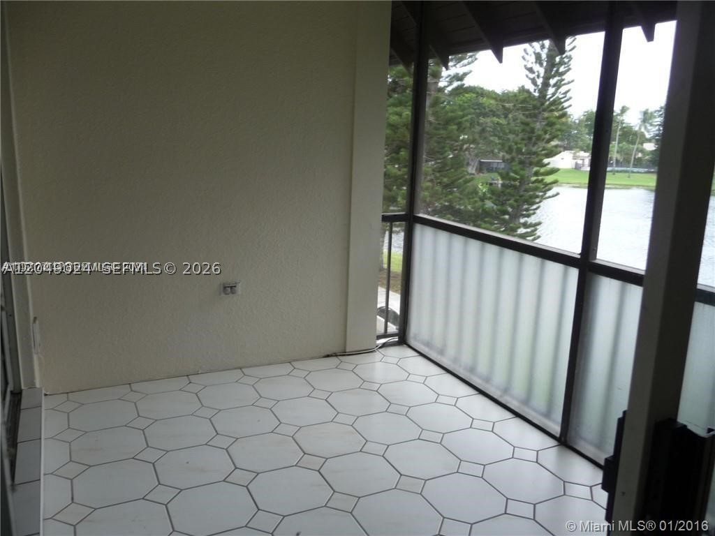 3720 Inverrary Dr 3l Property Photo 20
