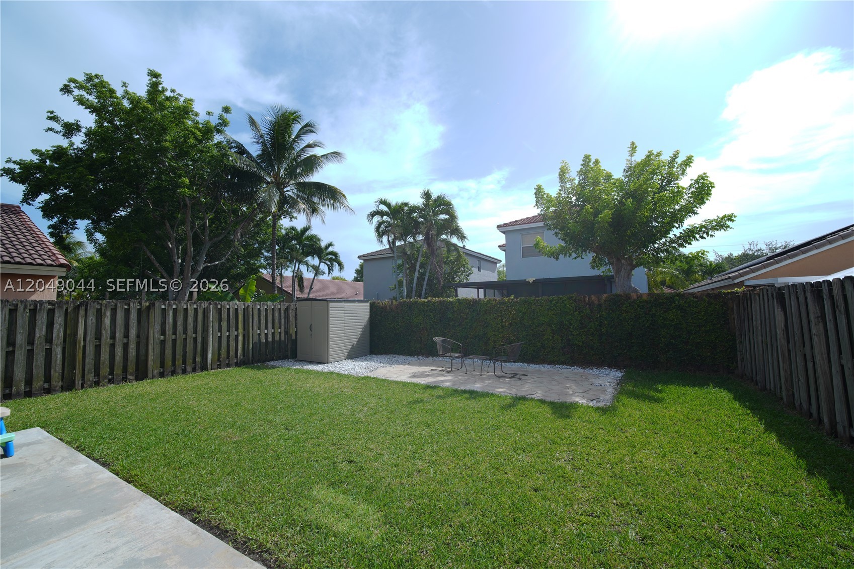 1430 Se 18th Pl Property Photo 15