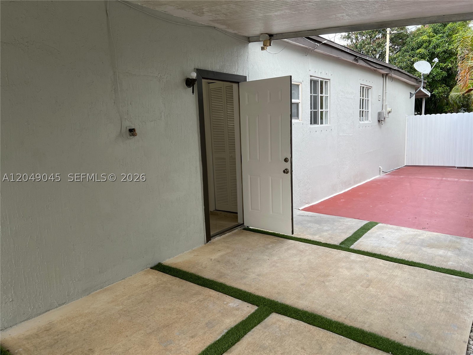 4365 W 1st Ave 1 Property Photo 1