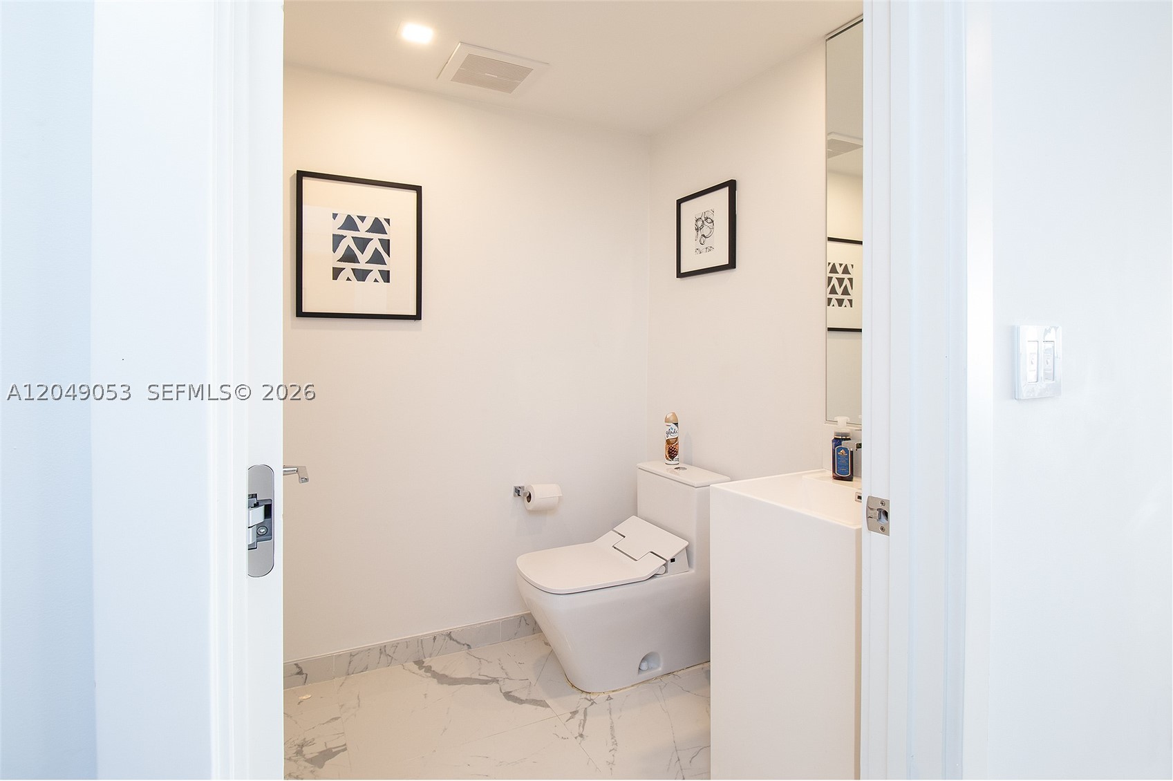 17375 Collins Ave 701 Property Photo 21