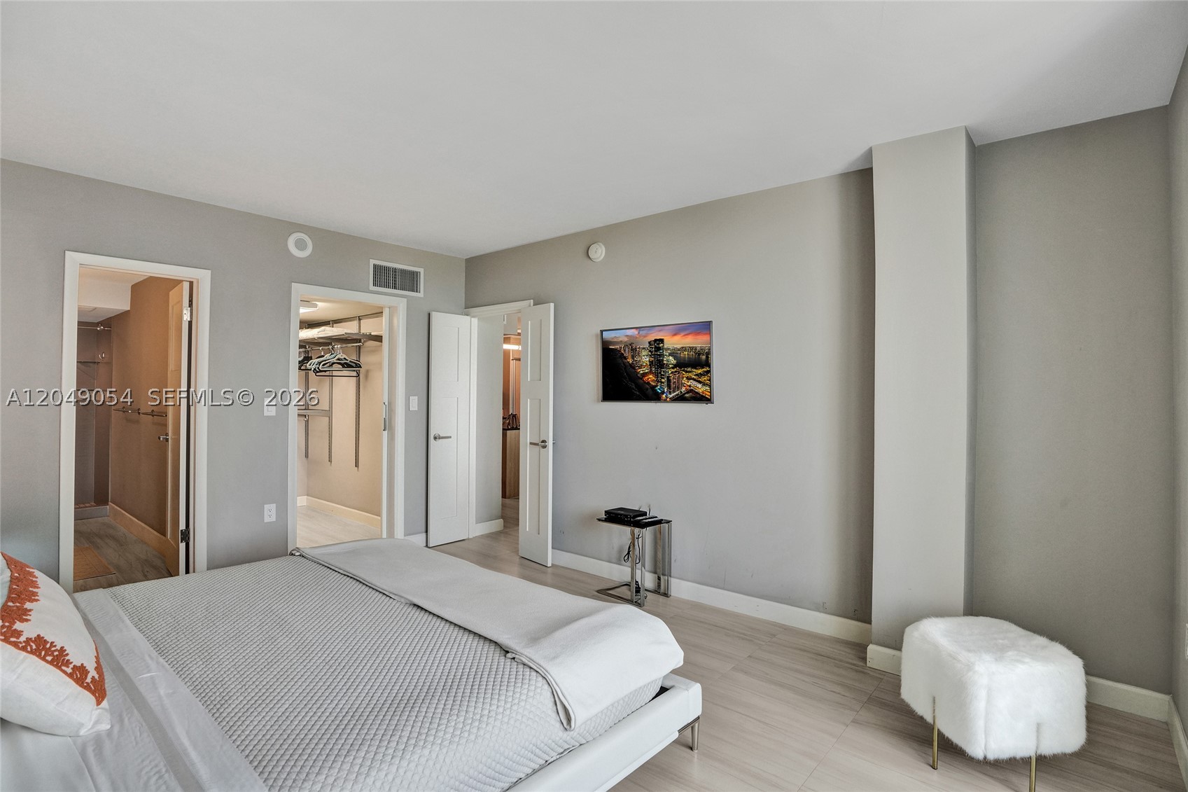 10275 Collins Ave 1116 Property Photo 22