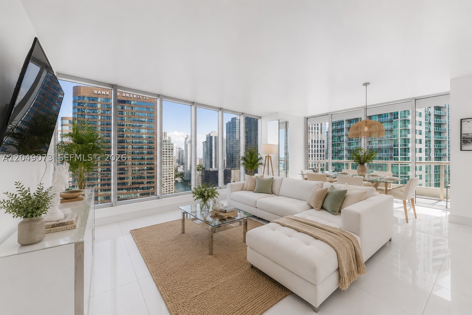 485 Brickell Ave 2908 Property Photo 1