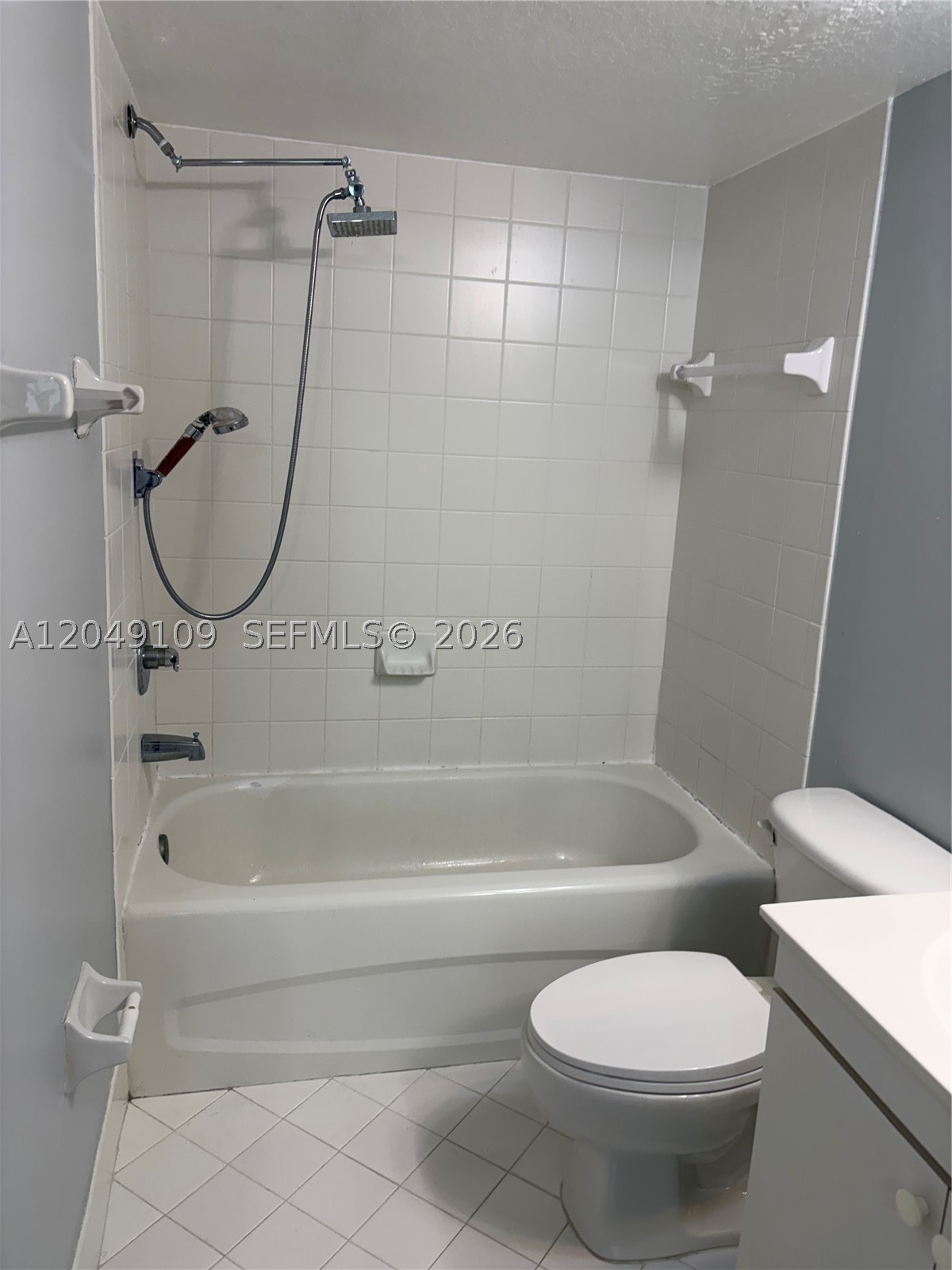 1261 Se 27th St 104 Property Photo 23