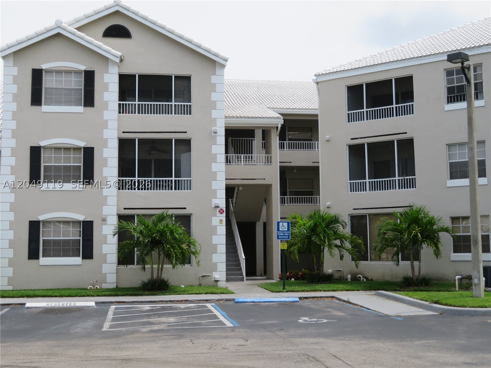 A12049119 Property Photo 1