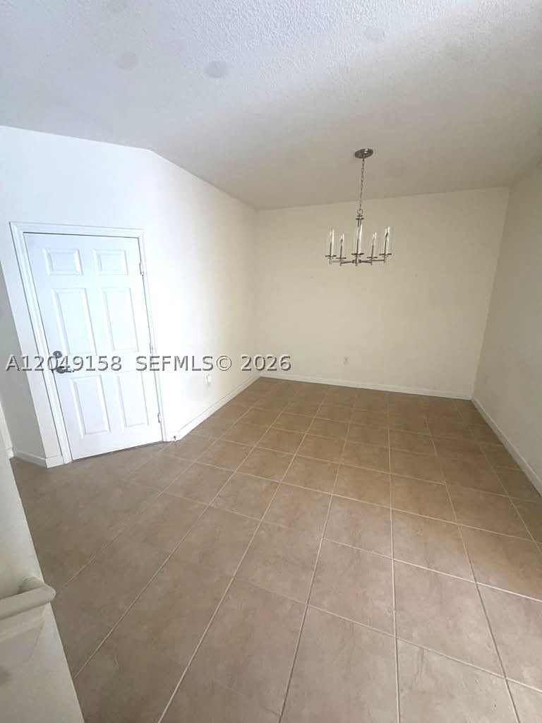 3767 Se 3rd Ct Property Photo 9