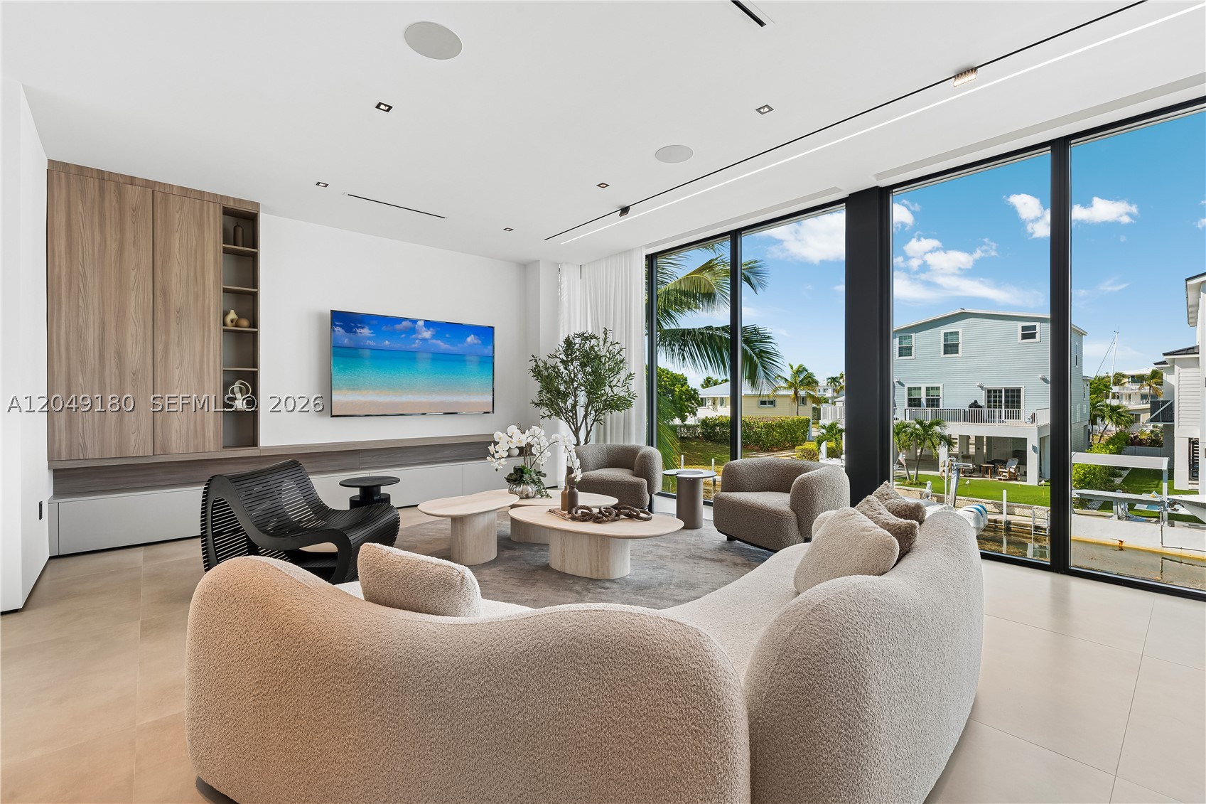 A12049180 Property Photo 11
