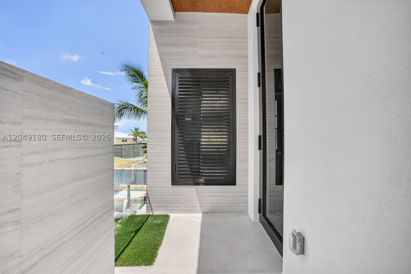 A12049180 Property Photo 12