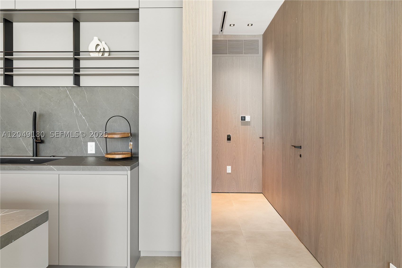 A12049180 Property Photo 24