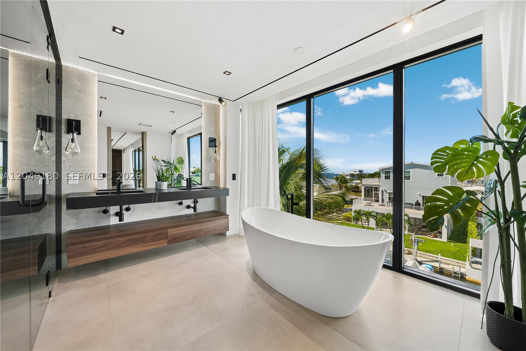 A12049180 Property Photo 31