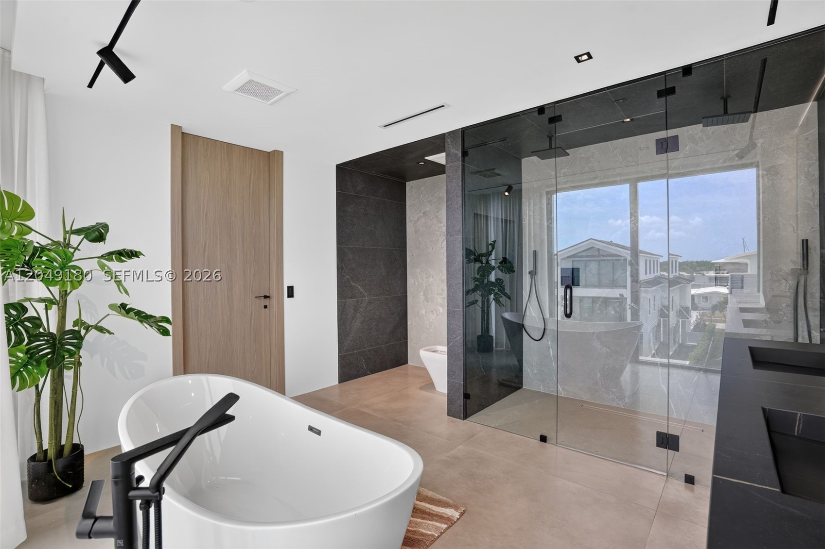 A12049180 Property Photo 35