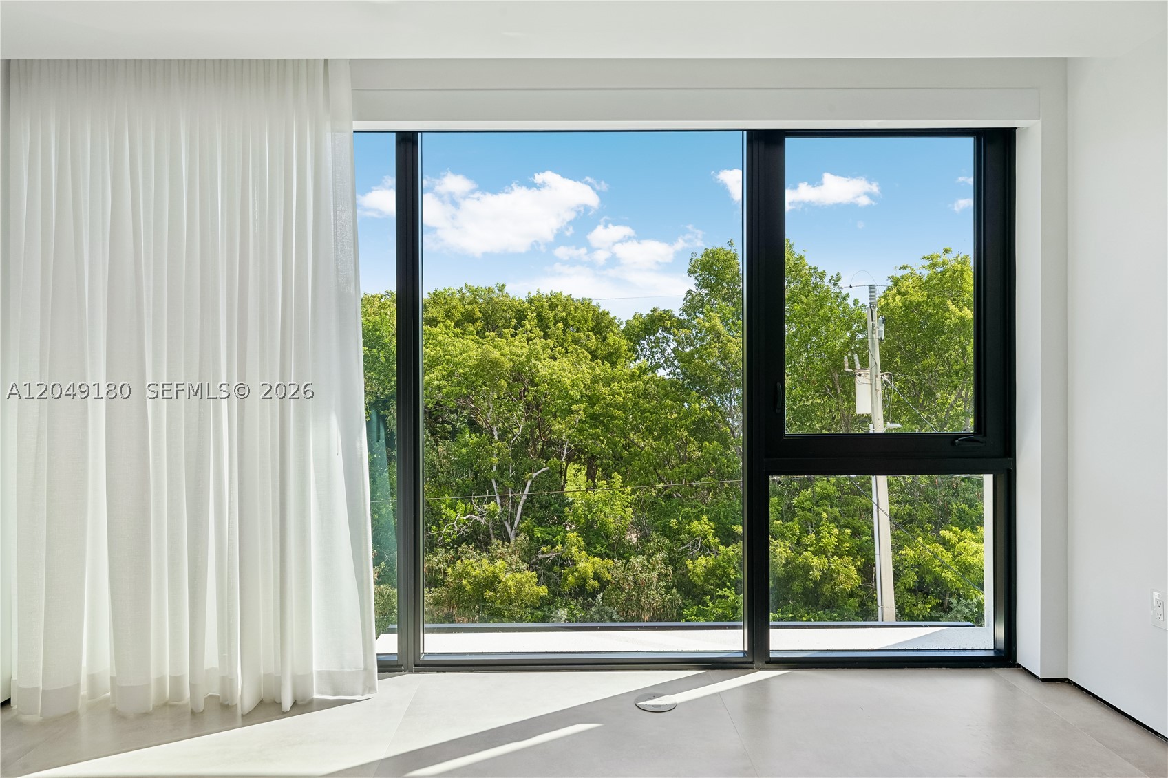 A12049180 Property Photo 45