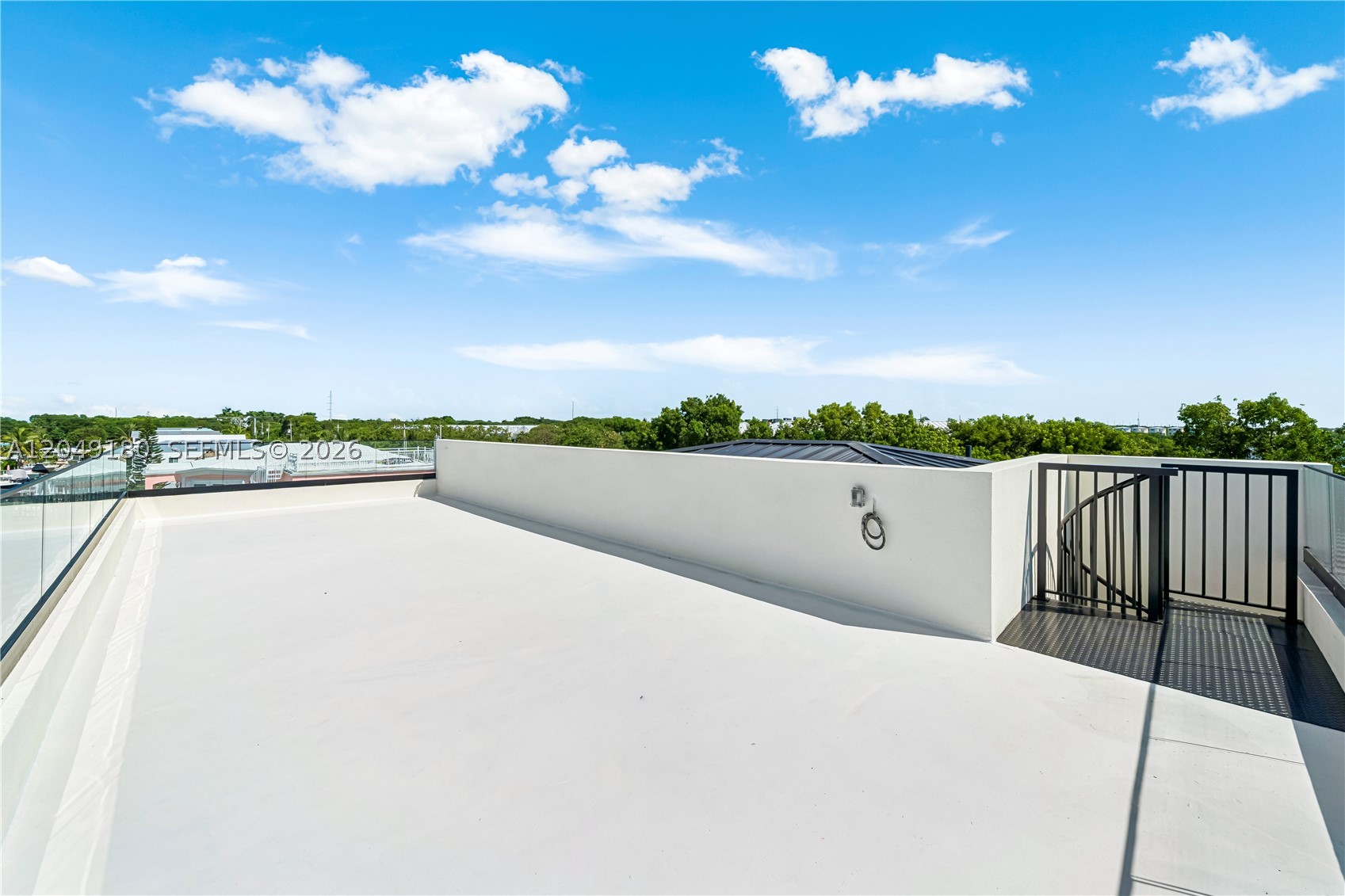 A12049180 Property Photo 77