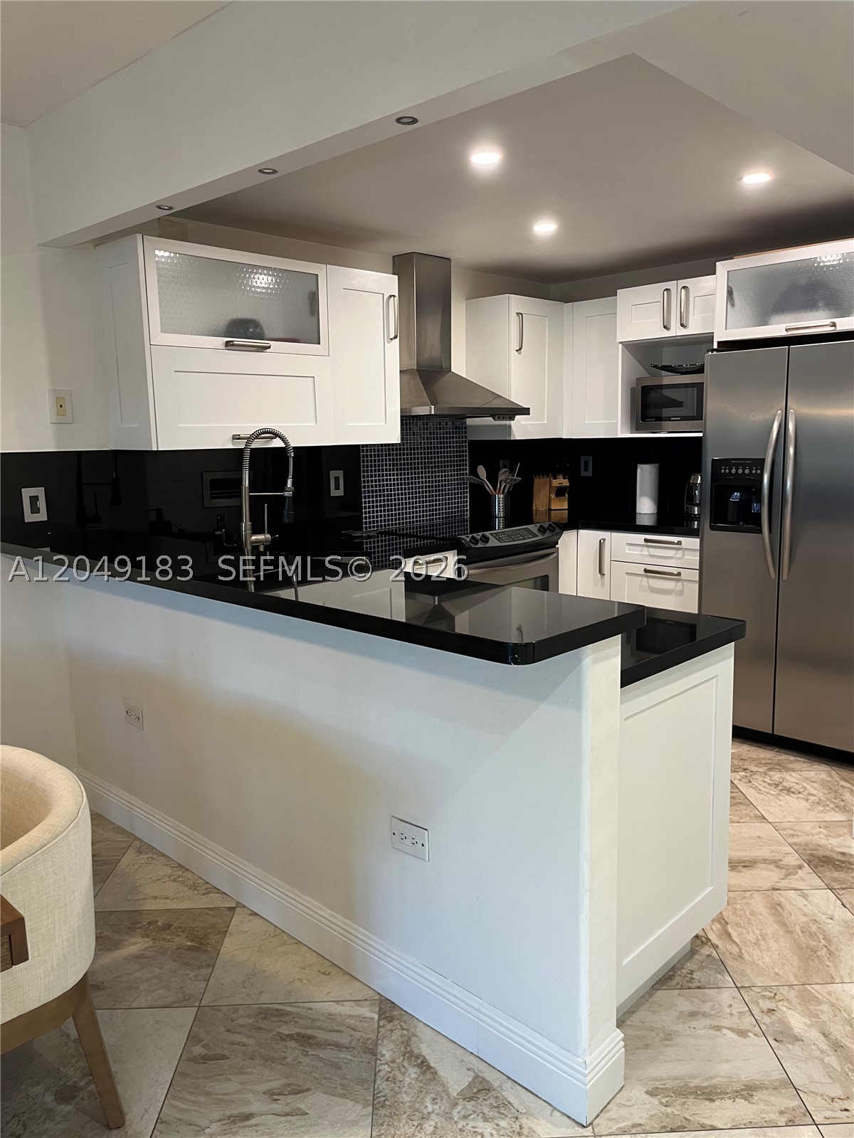 2301 Collins Ave 731 Property Photo 11