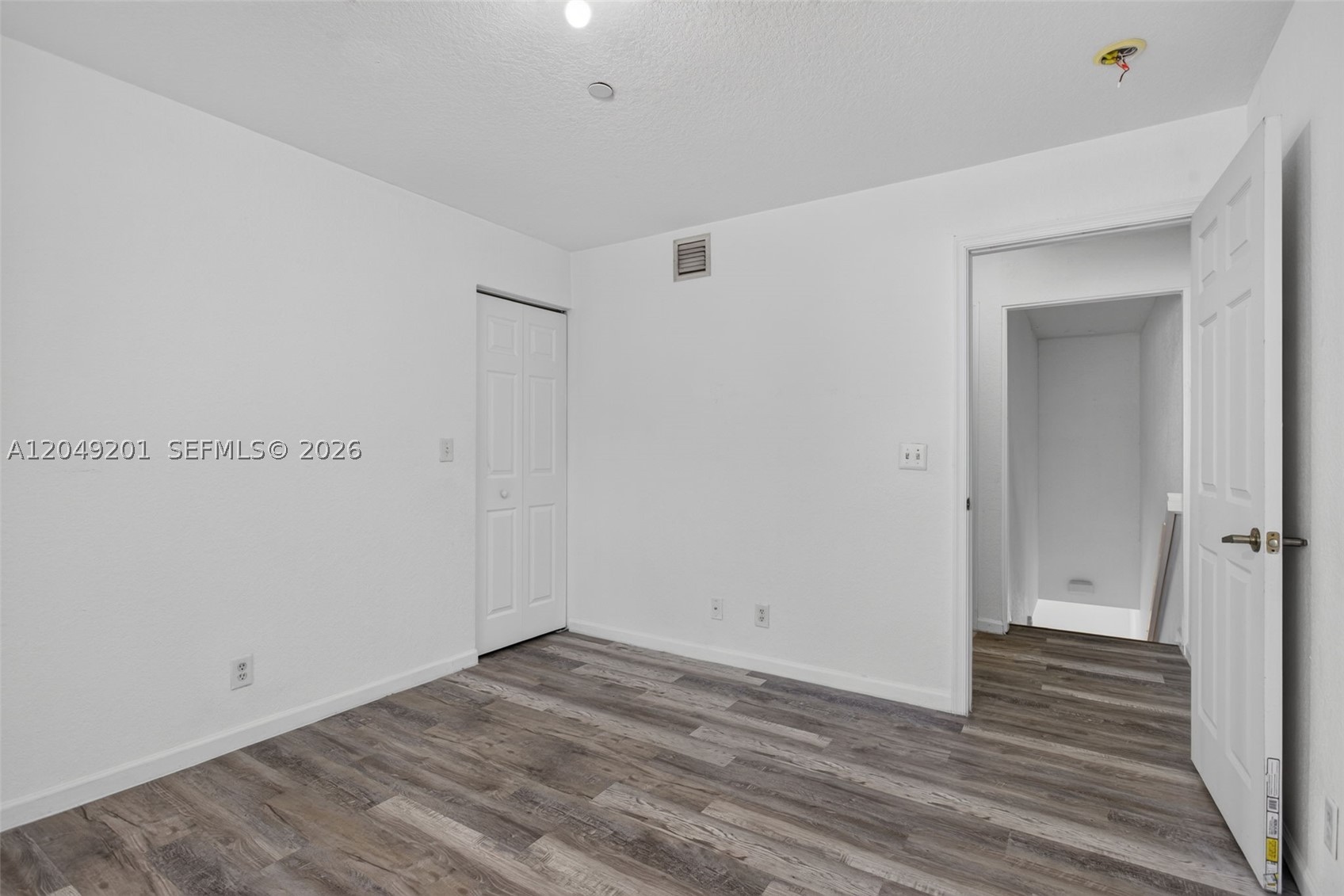 3969 Orange Tree Ln #3969 Property Photo 22