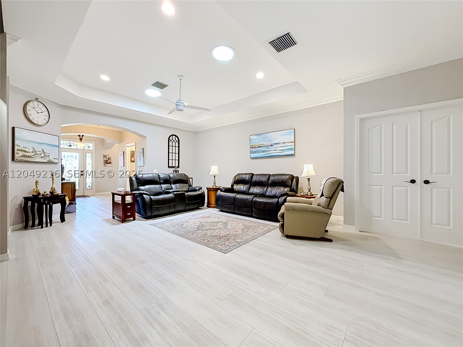 1637 Westminster Ct. Property Photo 11