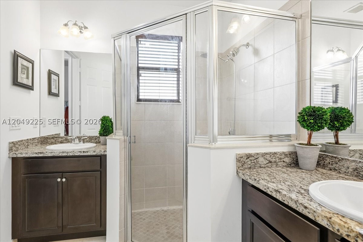 5434 Useppa Dr Property Photo 25