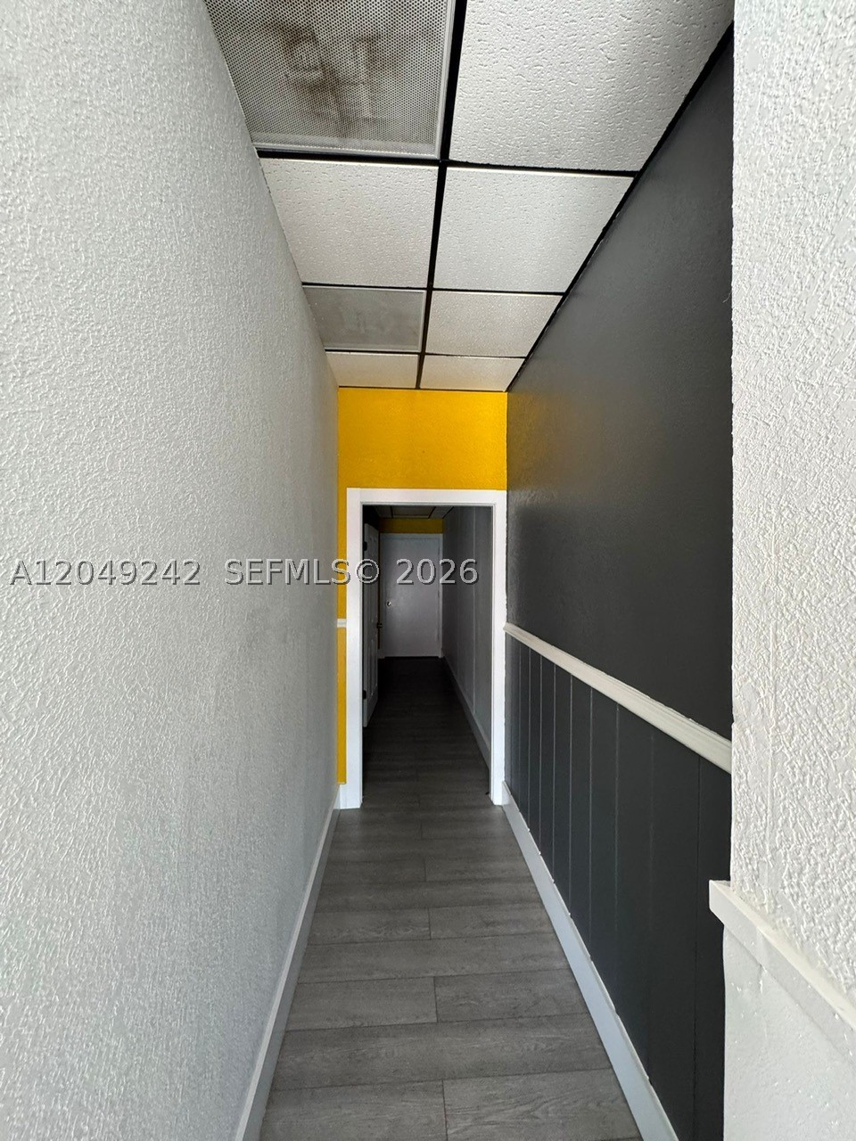 A12049242 Property Photo 6