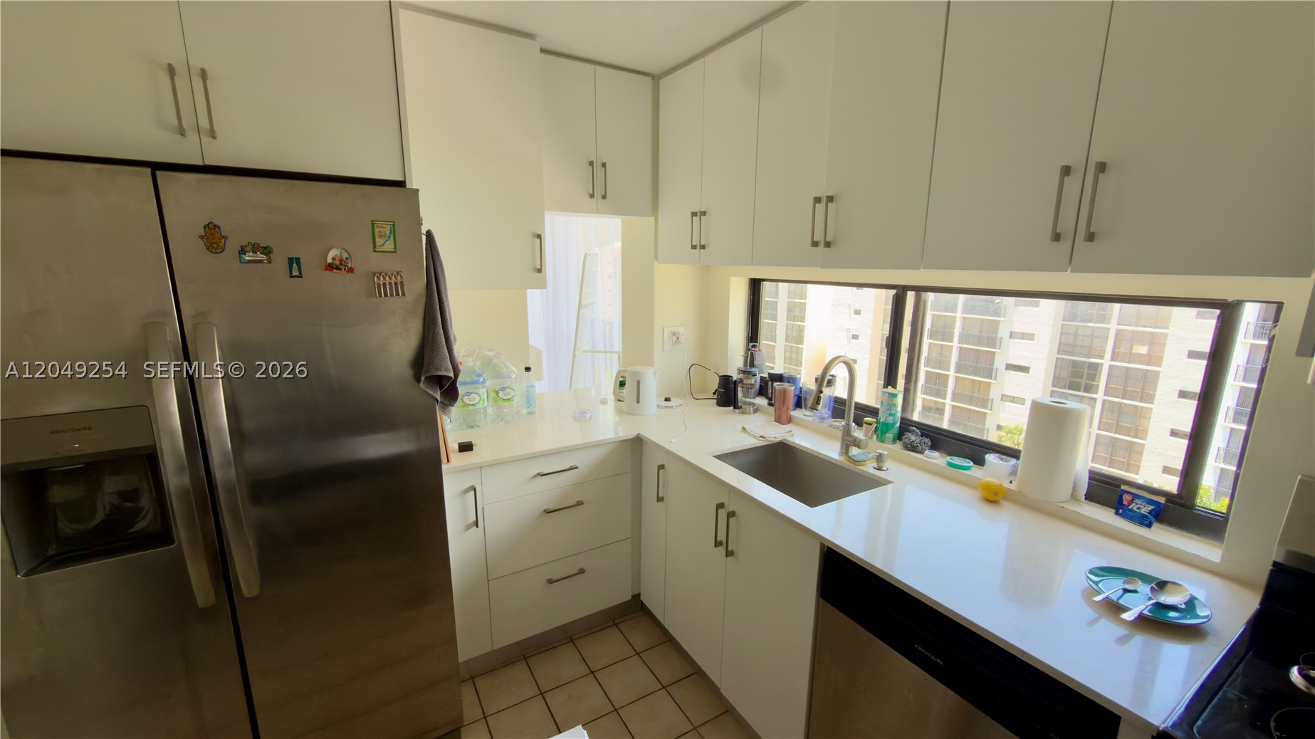 16909 N Bay Rd 907 Property Photo 8