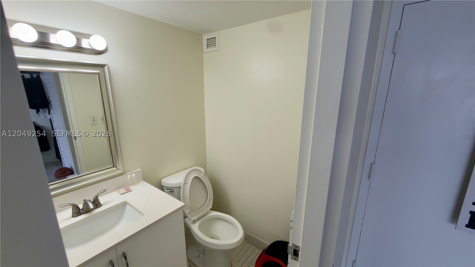 16909 N Bay Rd 907 Property Photo 18