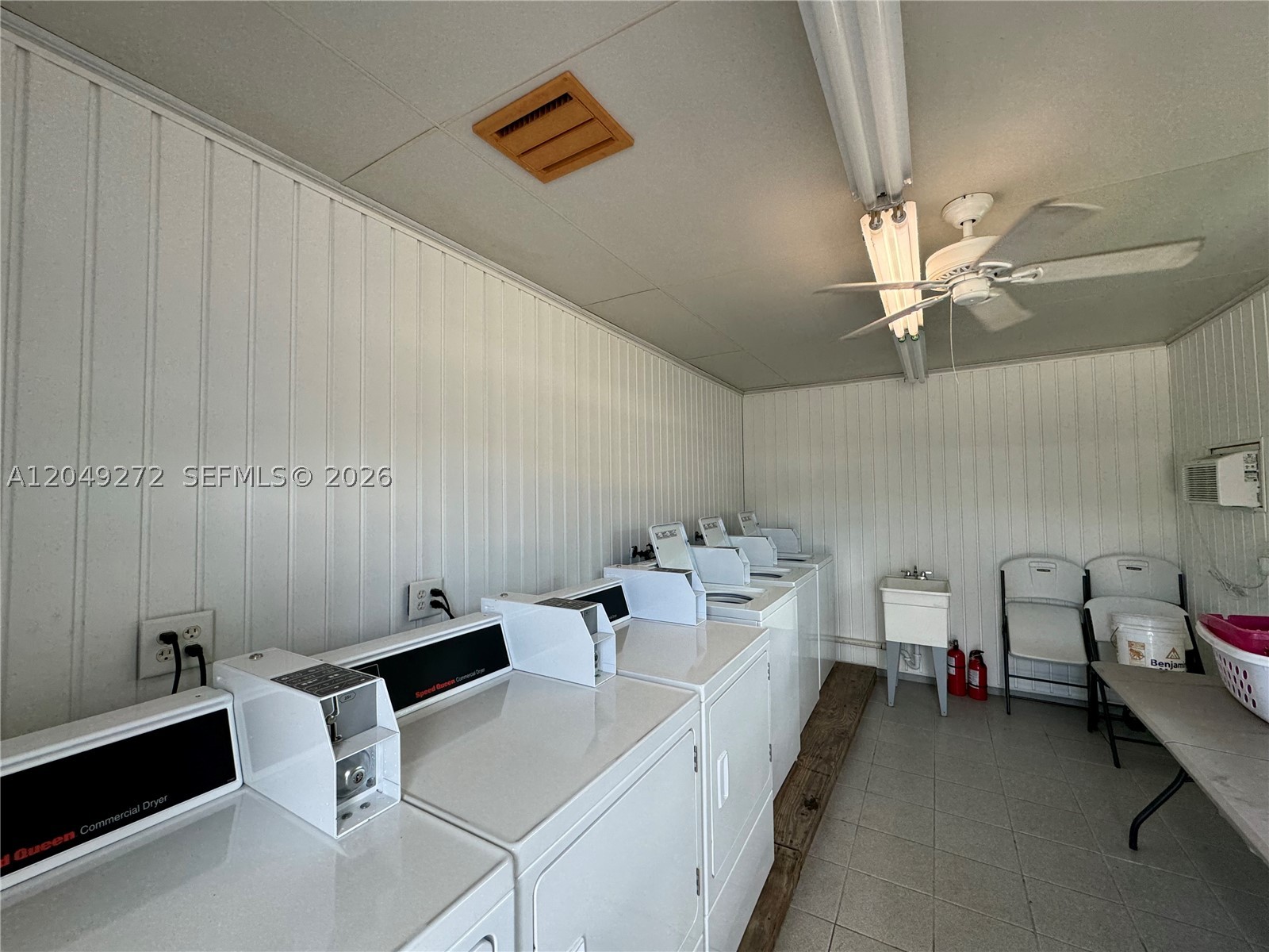 675 Copeland Ave S # 5 Property Photo 19