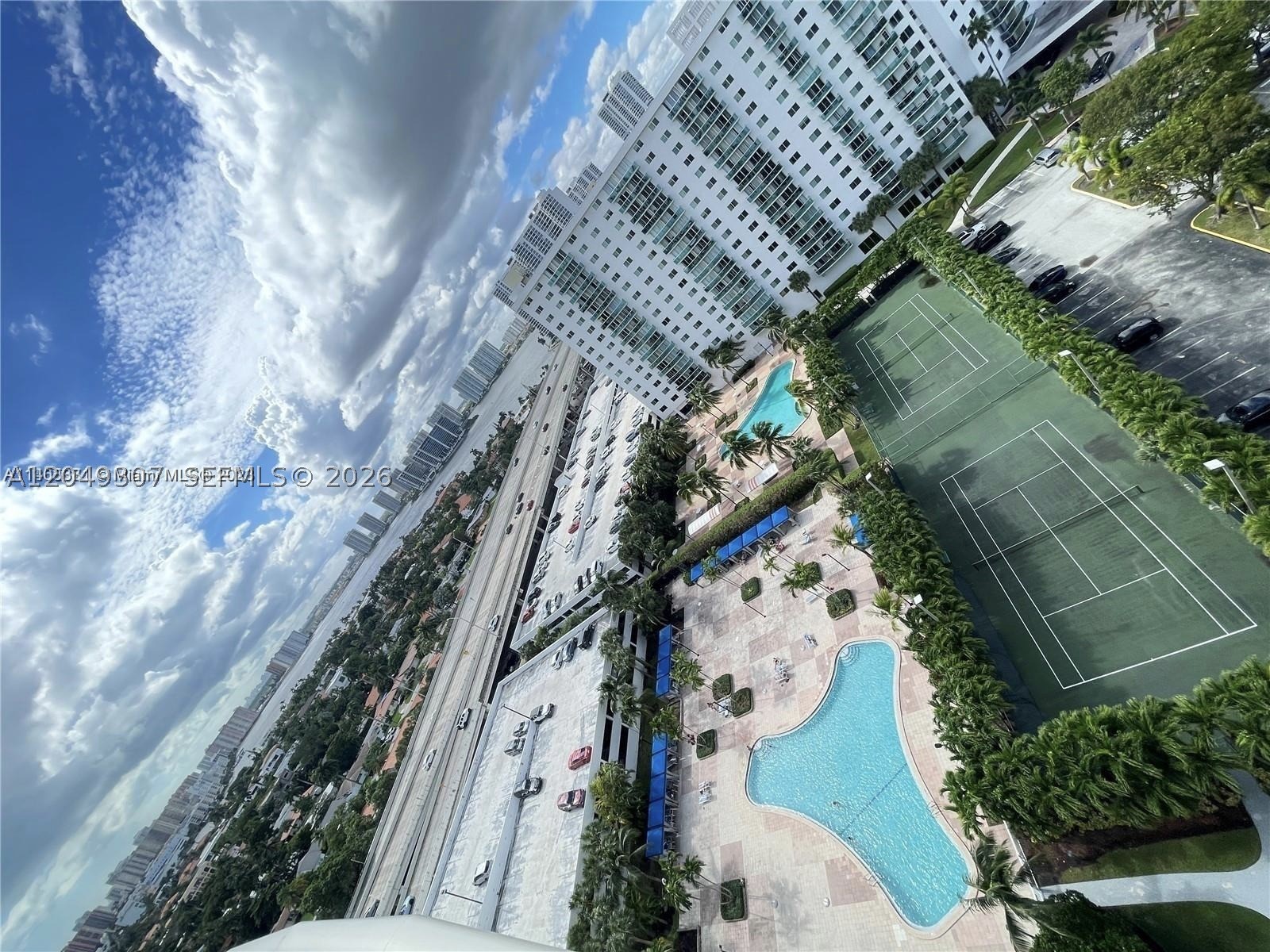 A12049307 Property Photo 26