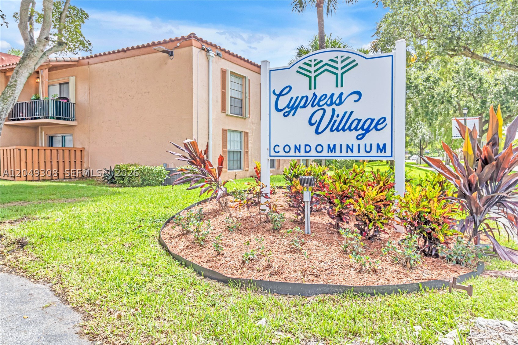 7201 Miami Lakes Dr B14