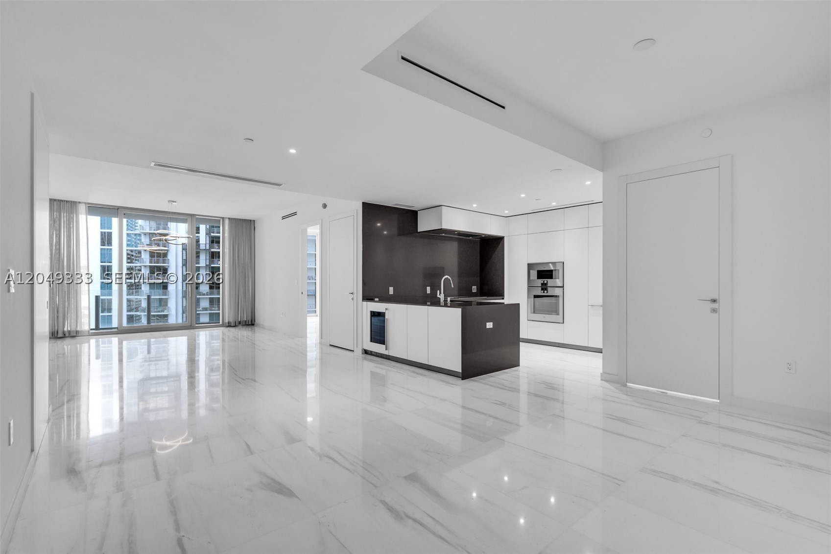 300 Biscayne Boulevard Way 3009W Property Photo 1