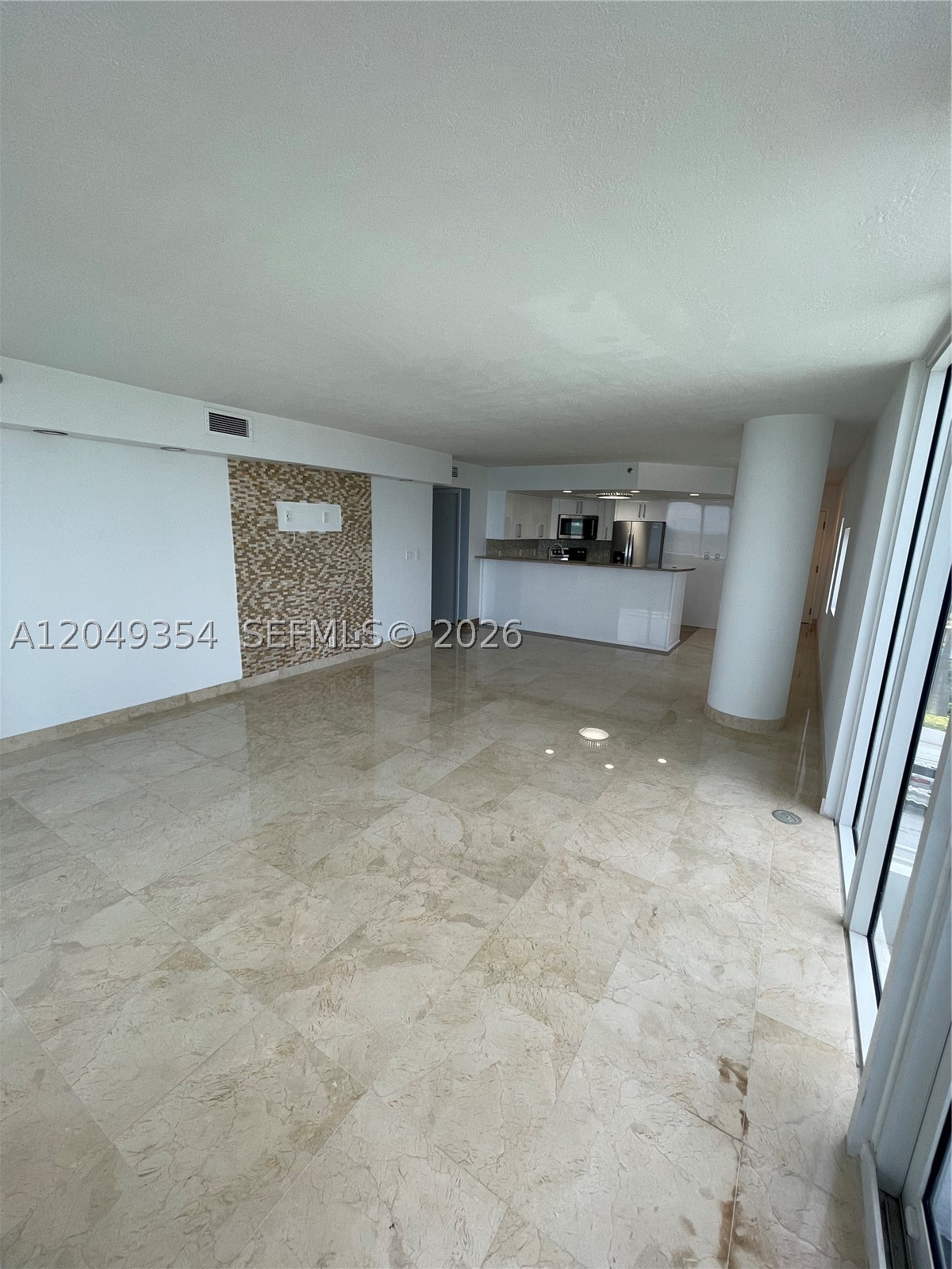 8911 Collins Ave 505 Property Photo 8