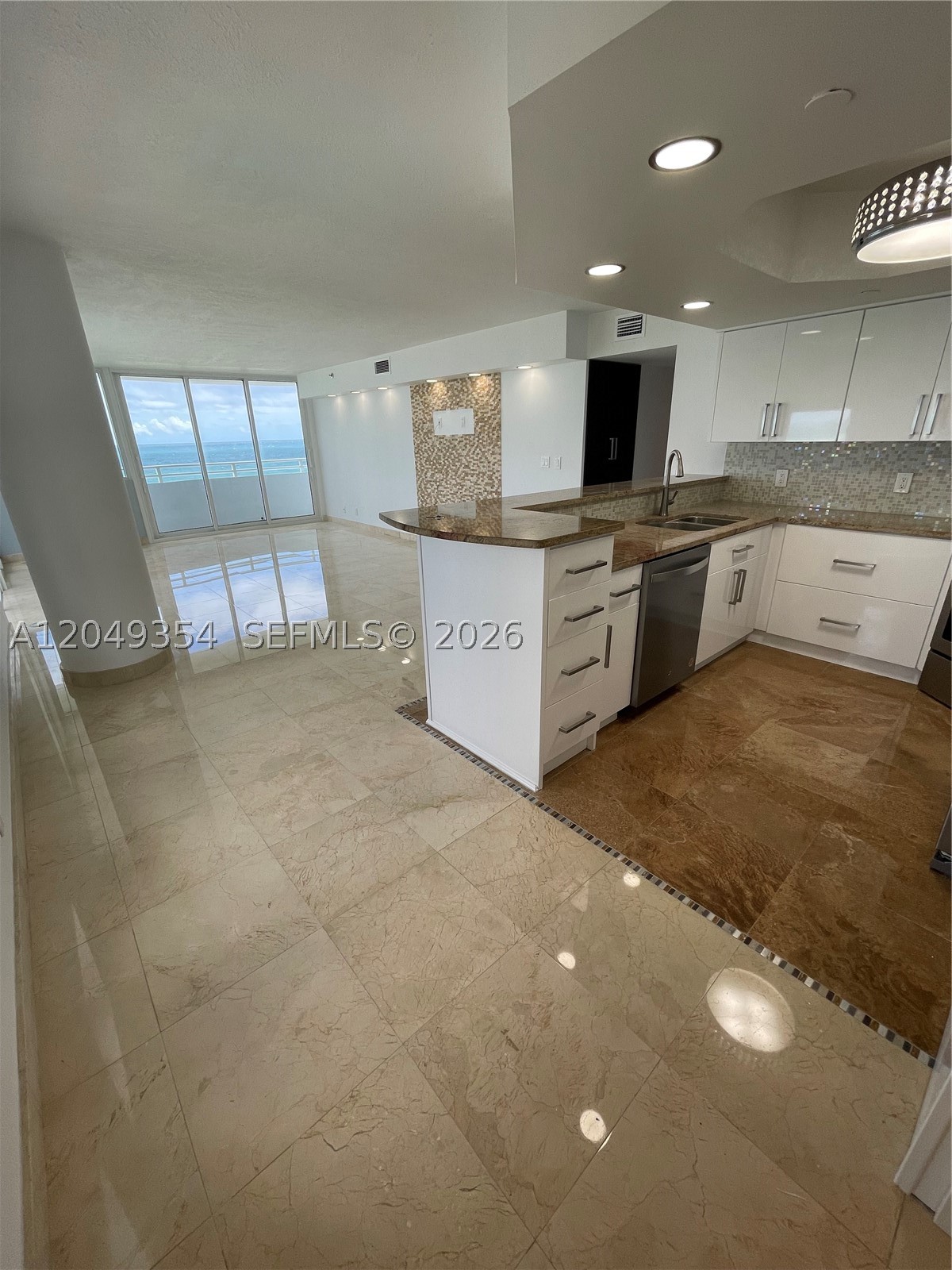 8911 Collins Ave 505 Property Photo 10