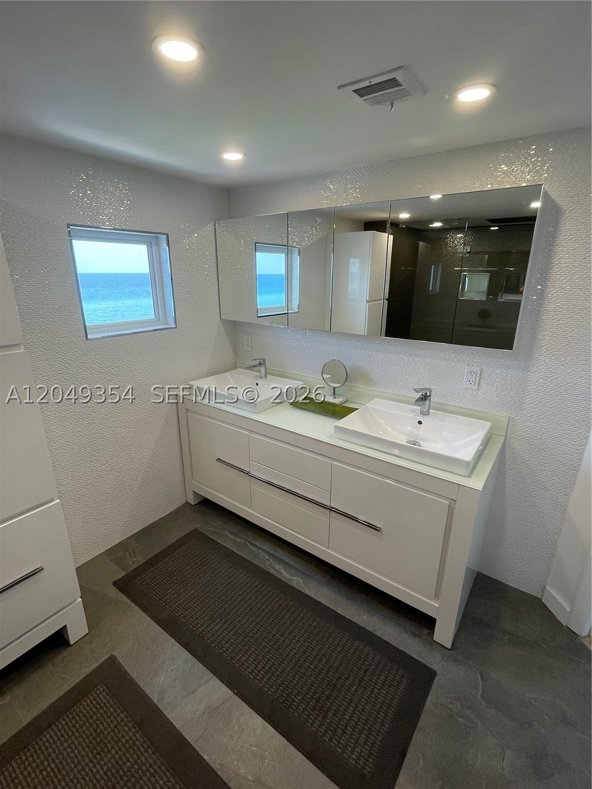 8911 Collins Ave 505 Property Photo 22